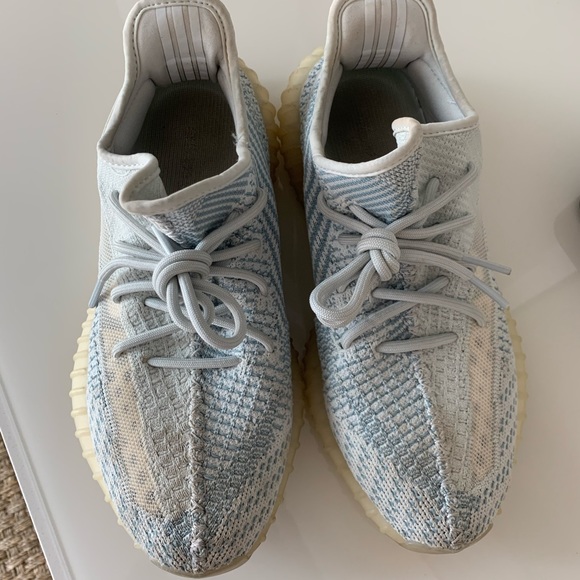 yeezy cloud blue